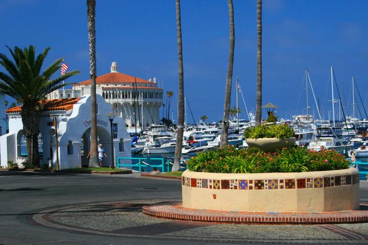 The beautiful tile, for which Catalina is well known, lines the path to the famous Avalon Casino © Jonathan Arnett | Dreamstime.com