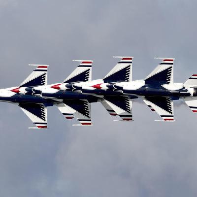 USAF Thunderbirds during our Pacific Airshow Safari in Huntington Beach